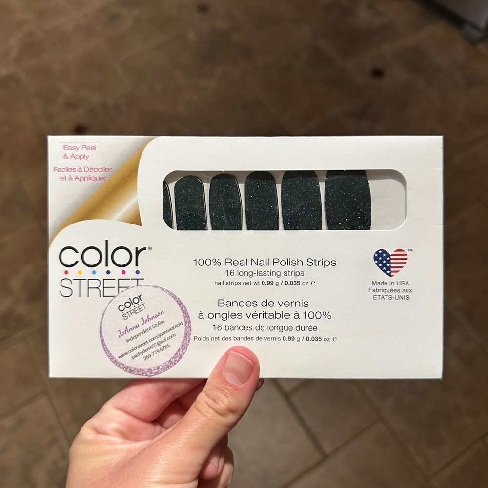 Color Street Sparkling Black Nail Stick on Strips